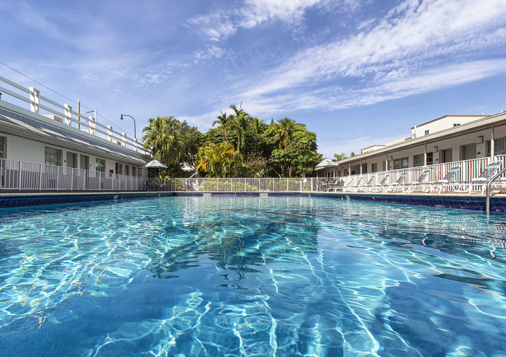 Days Inn By Wyndham Miami Airport North Miami Springs Exterior foto